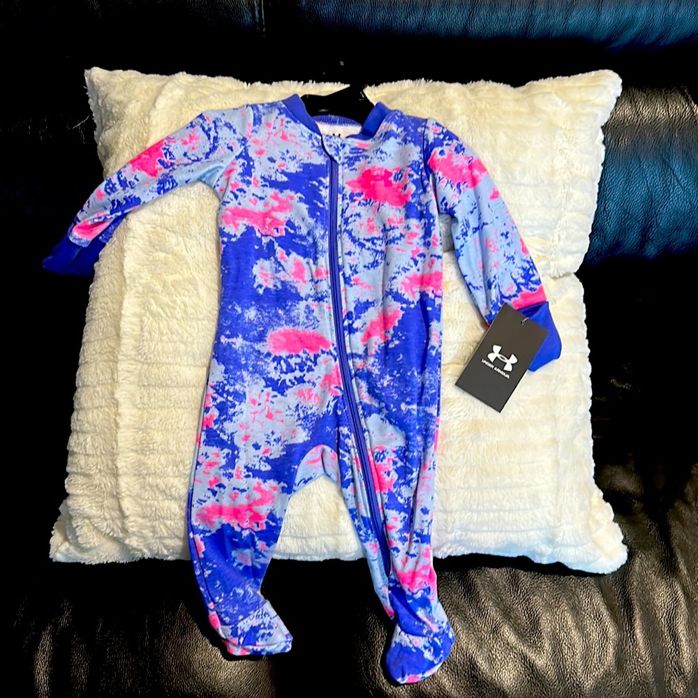 💜🩷UNDER ARMOUR ONESIE 💜🩷